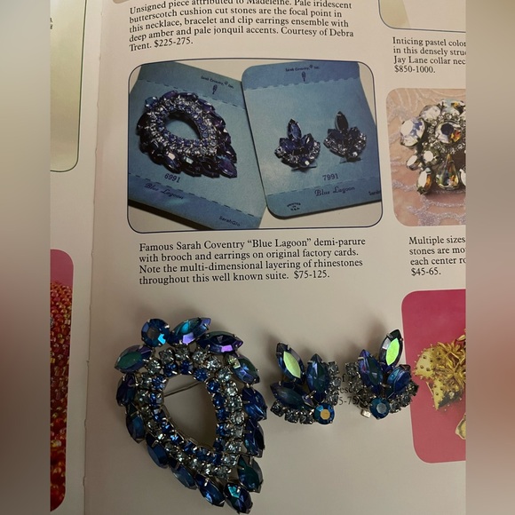 BOOK PIECE Famous Blue Lagoon Demi-Parure by DeLizza & Elster for Sarah Coventry - Picture 4 of 12